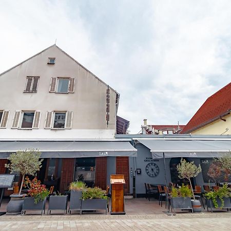 Upper Town Inn Zagreb Extérieur photo